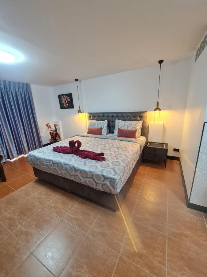 Happy Beach Jomtien Guesthouse מראה חיצוני תמונה